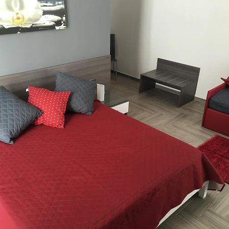 La Dimora di Garibaldi Bed & Breakfast Napoli Bagian luar foto