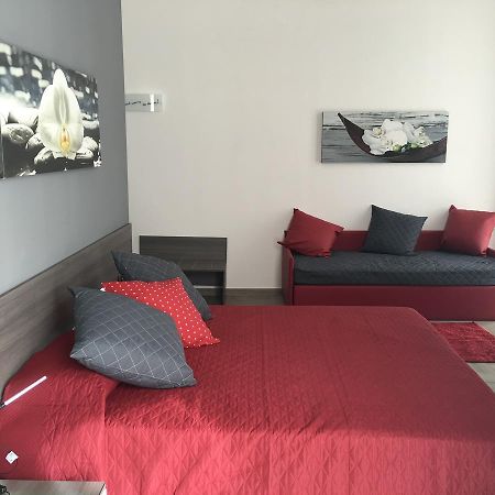 La Dimora di Garibaldi Bed & Breakfast Napoli Bagian luar foto