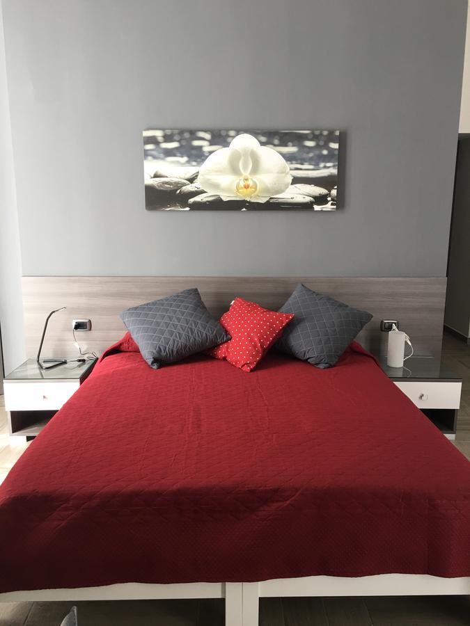 La Dimora di Garibaldi Bed & Breakfast Napoli Bagian luar foto