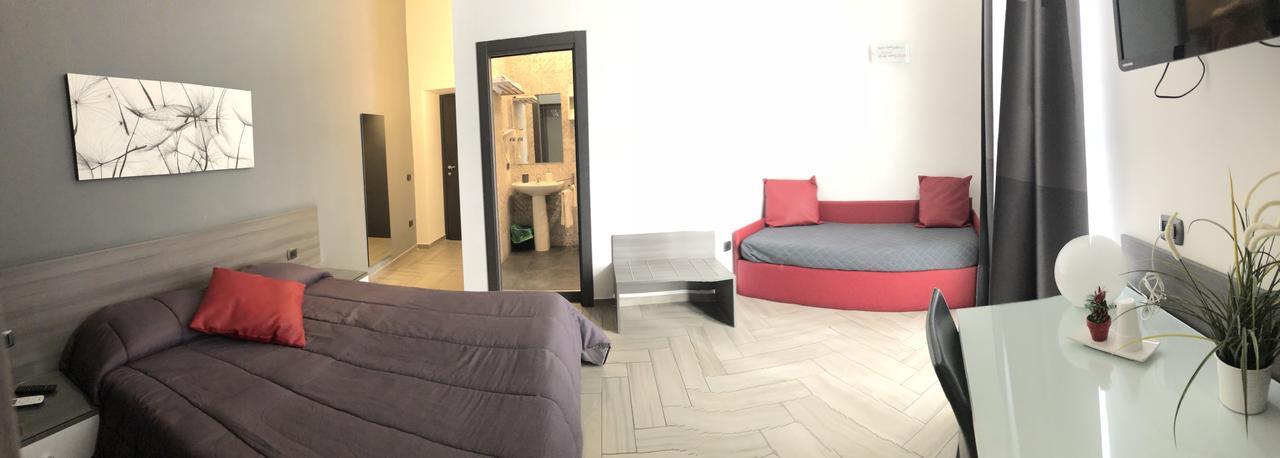 La Dimora di Garibaldi Bed & Breakfast Napoli Bagian luar foto