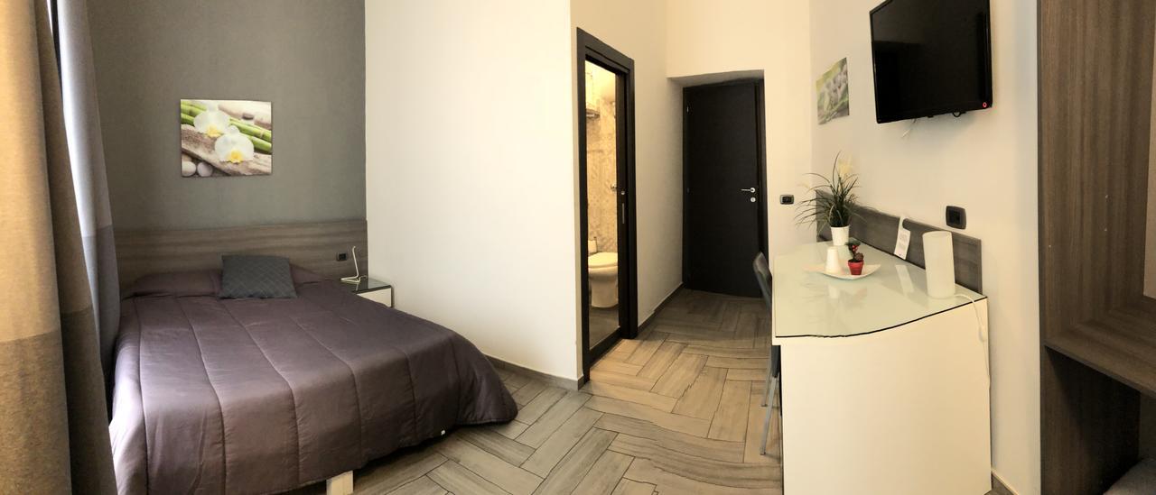 La Dimora di Garibaldi Bed & Breakfast Napoli Bagian luar foto